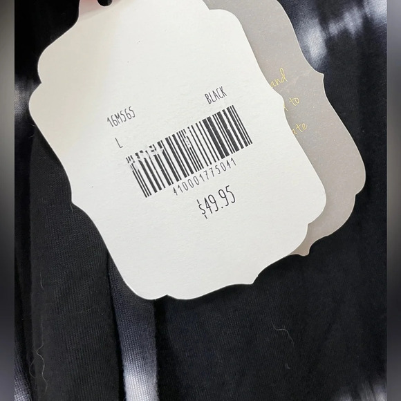 Altar'd State Dark Navy Blue Tie Dye Lace Up Back Tunic Top L NWT - Picture 4 of 4